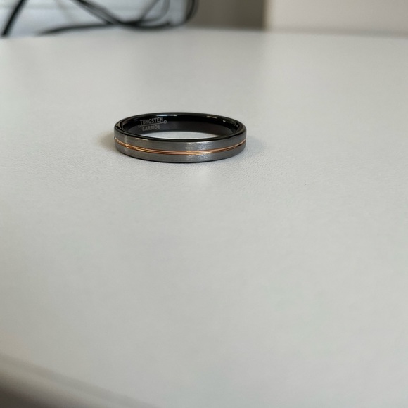 Men’s ring - Picture 2 of 2